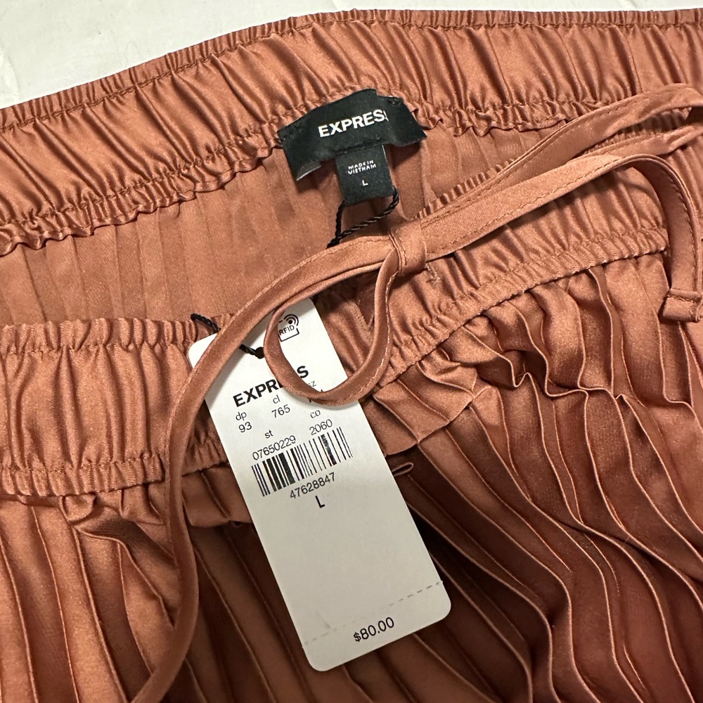 Express Satin Skirt in Warm Copper